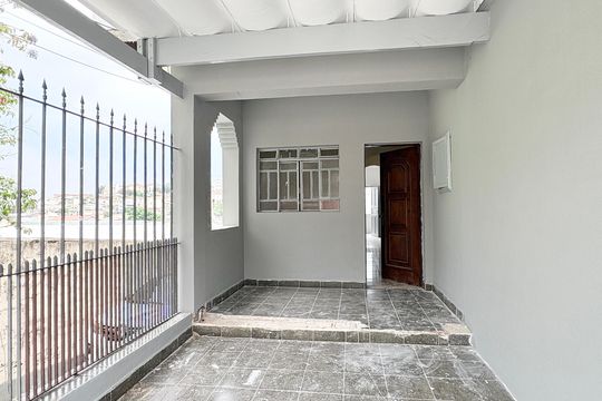 Garagem de casa para alugar com 3 quartos, 100m² em Freguesia do Ó, São Paulo