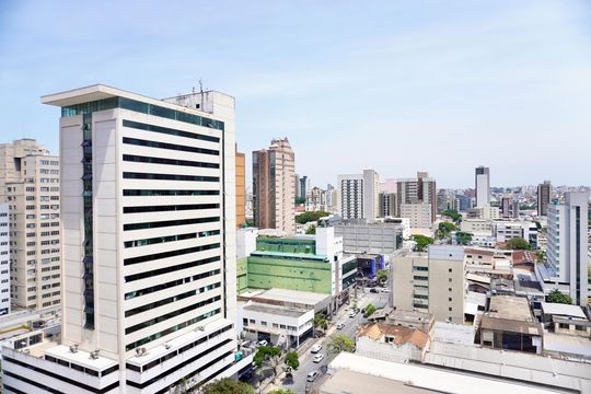 Quarto 1 - Vista  de apartamento para alugar com 2 quartos, 67m² em Lourdes, Belo Horizonte