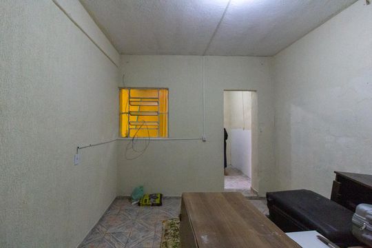 Quarto de casa para alugar com 1 quarto, 30m² em Jardim Palmira, Guarulhos