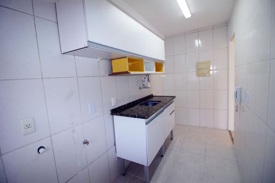 Cozinha de apartamento à venda com 3 quartos, 70m² em Vila da Penha, Rio de Janeiro