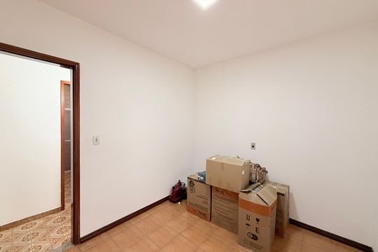 Quarto 2 de casa à venda com 3 quartos, 174m² em Vila Joaquina, Jundiaí