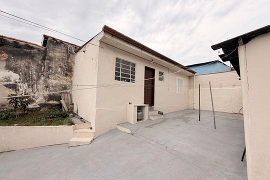 Edícula de casa à venda com 3 quartos, 174m² em Vila Joaquina, Jundiaí