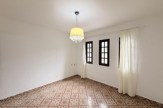 Casa à venda com 3 quartos, 174m² em Vila Joaquina, Jundiaí