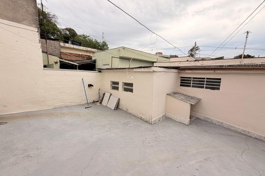 Área externa de casa à venda com 3 quartos, 174m² em Vila Joaquina, Jundiaí