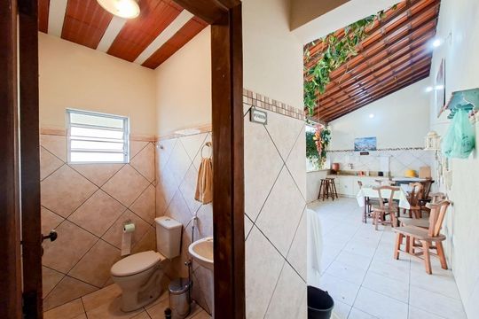 Casa à venda com 6 quartos, 272m² em Cidade Nova, Belo Horizonte