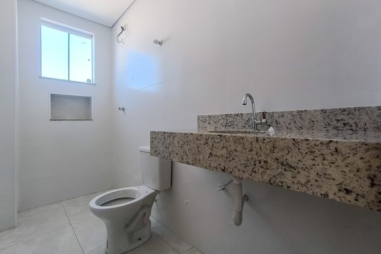 Banheiro Social de apartamento para alugar com 3 quartos, 80m² em Vila Jardim Leblon, Belo Horizonte