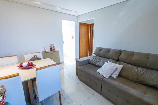 Sala de apartamento à venda com 2 quartos, 55m² em Vila Jardim Leblon, Belo Horizonte