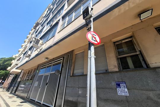 Fachada  de apartamento para alugar com 1 quarto, 30m² em Flamengo, Rio de Janeiro