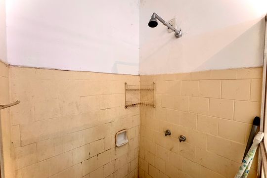 Banheiro de apartamento para alugar com 1 quarto, 30m² em Flamengo, Rio de Janeiro