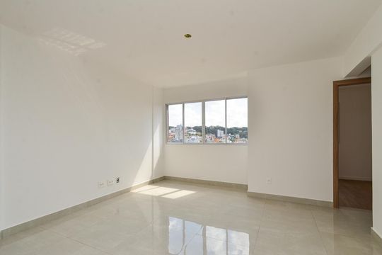 Sala de apartamento à venda com 2 quartos, 50m² em Padre Eustáquio, Belo Horizonte