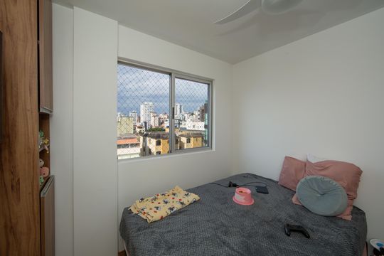 QUARTO2 de apartamento à venda com 2 quartos, 50m² em Sagrada Família, Belo Horizonte