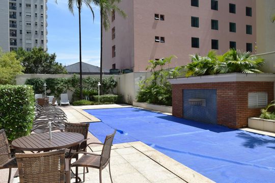 Piscina de apartamento para alugar com 1 quarto, 45m² em Paraíso, São Paulo