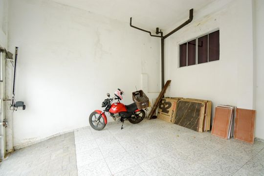 Garagem  de casa para alugar com 1 quarto, 68m² em Jardim do Papai, Guarulhos