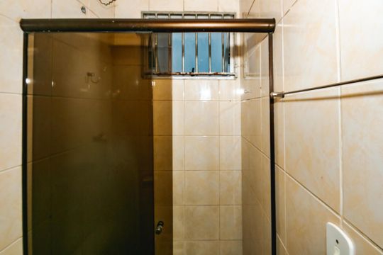 Banheiro Social de apartamento para alugar com 2 quartos, 60m² em Guarani, Belo Horizonte