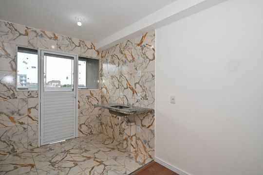 Cozinha de apartamento para alugar com 2 quartos, 38m² em Jardim Eledy, São Paulo