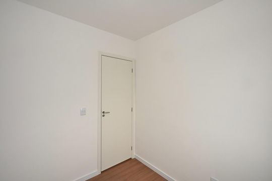 Quarto 2 de apartamento para alugar com 2 quartos, 38m² em Jardim Eledy, São Paulo