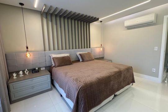 Casa de Condomínio para alugar com 4 quartos, 430m² em Recreio dos Bandeirantes, Rio de Janeiro