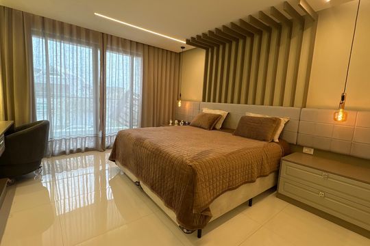 Casa de Condomínio para alugar com 4 quartos, 430m² em Recreio dos Bandeirantes, Rio de Janeiro