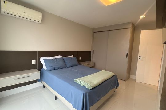 Casa de Condomínio para alugar com 4 quartos, 430m² em Recreio dos Bandeirantes, Rio de Janeiro