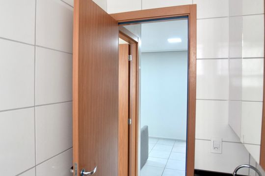 Banheiro Social de apartamento para alugar com 2 quartos, 43m² em Tres Barras, Contagem