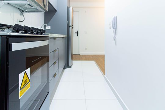 Cozinha de apartamento para alugar com 1 quarto, 42m² em Barra Funda, São Paulo
