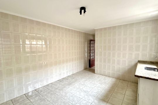 Cozinha de casa à venda com 3 quartos, 210m² em Vila Galvão, Guarulhos