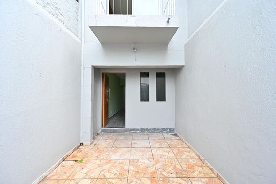 Garagem de casa à venda com 2 quartos, 75m² em Vila da Saúde, São Paulo