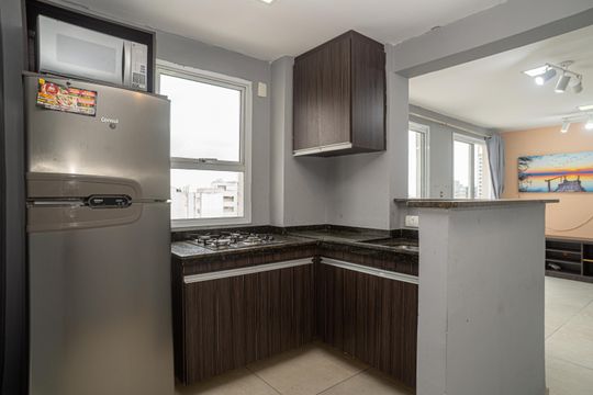 Cozinha de apartamento à venda com 1 quarto, 45m² em Bela Vista, São Paulo