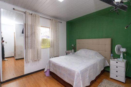 Suíte de casa à venda com 5 quartos, 408m² em Vila Buenos Aires, São Paulo