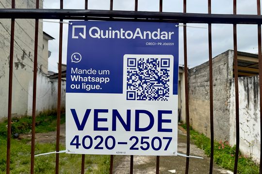 Placa QA KZVW-12 de casa à venda com 1 quarto, 305m² em Cajuru, Curitiba