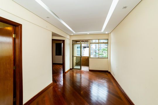 Apartamento para alugar com 1 quarto, 45m² em Santa Efigênia, Belo Horizonte