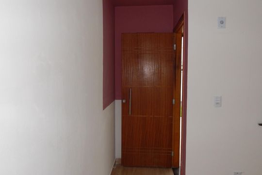 Sala Entrada de casa para alugar com 2 quartos, 80m² em Pedra de Guaratiba, Rio de Janeiro