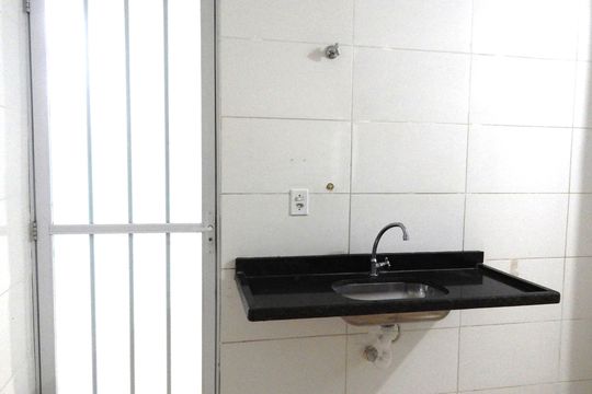 Cozinha de casa para alugar com 2 quartos, 80m² em Pedra de Guaratiba, Rio de Janeiro