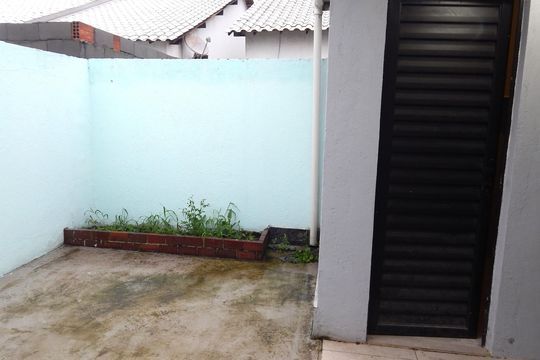 Quintal  de casa para alugar com 2 quartos, 80m² em Pedra de Guaratiba, Rio de Janeiro