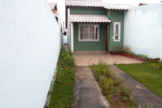 Garagem de casa para alugar com 2 quartos, 80m² em Pedra de Guaratiba, Rio de Janeiro