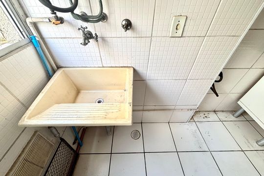 Área de serviço de apartamento para alugar com 2 quartos, 48m² em Jardim Sao Miguel, Ferraz de Vasconcelos