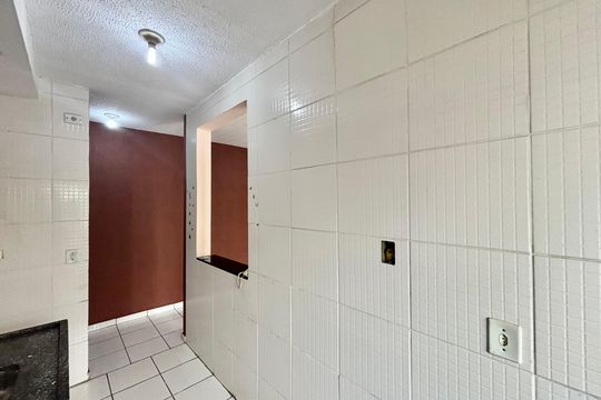 Cozinha de apartamento para alugar com 2 quartos, 48m² em Jardim Sao Miguel, Ferraz de Vasconcelos