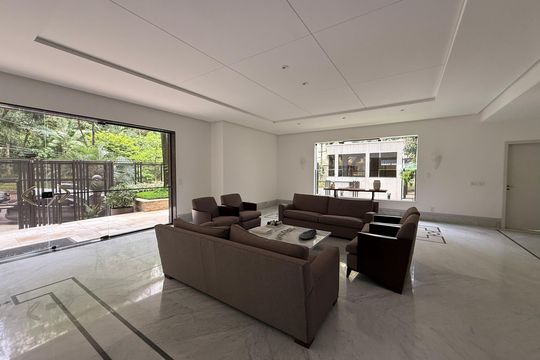 Apartamento para alugar com 4 quartos, 330m² em Santa Cecilia, São Paulo