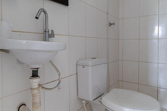 Banheiro de apartamento para alugar com 4 quartos, 120m² em Vila Nova Curuca, São Paulo