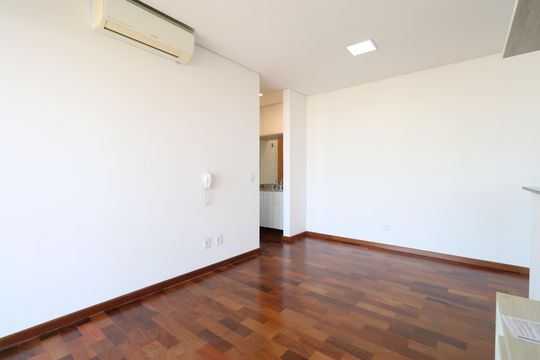 Sala de apartamento para alugar com 1 quarto, 43m² em Sumarezinho, São Paulo