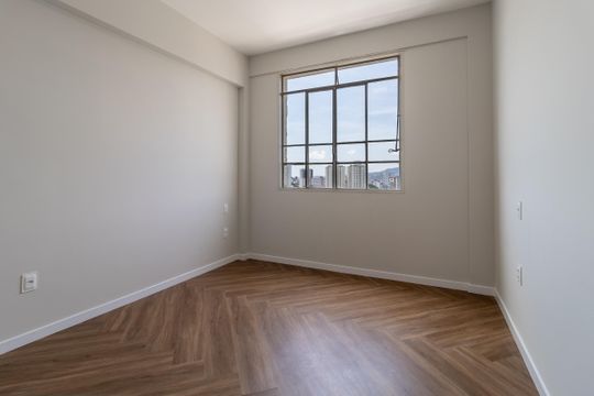 Apartamento à venda com 3 quartos, 94m² em Centro, Belo Horizonte