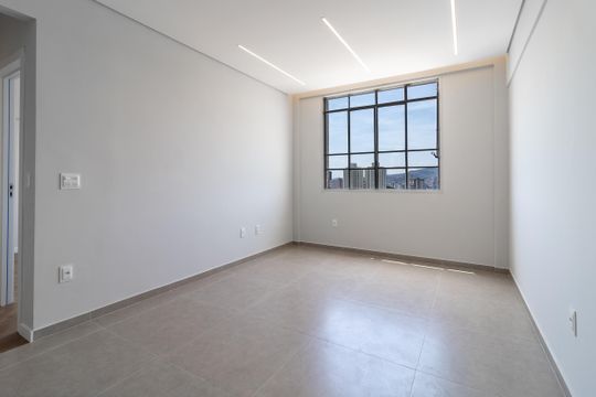 Apartamento à venda com 3 quartos, 94m² em Centro, Belo Horizonte