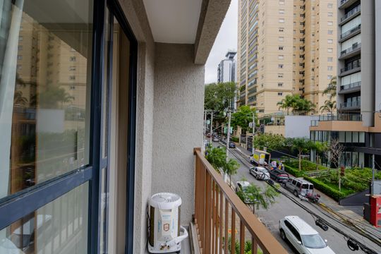 Sacada de kitnet/studio para alugar com 1 quarto, 25m² em Vila Olímpia, São Paulo