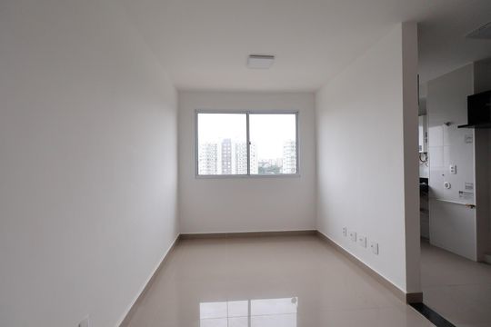Sala de apartamento para alugar com 2 quartos, 42m² em Parque Industrial, Campinas