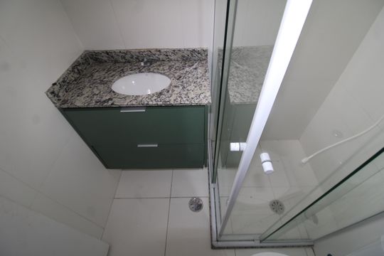 Banheiro de apartamento para alugar com 1 quarto, 29m² em Jardim São Paulo, São Paulo