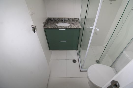 Banheiro de apartamento para alugar com 1 quarto, 29m² em Jardim São Paulo, São Paulo