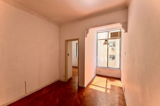 Apartamento à venda com 2 quartos, 82m² em Laranjeiras, Rio de Janeiro