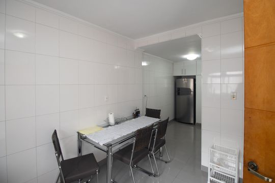 Cozinha  de casa para alugar com 3 quartos, 135m² em Tucuruvi, São Paulo