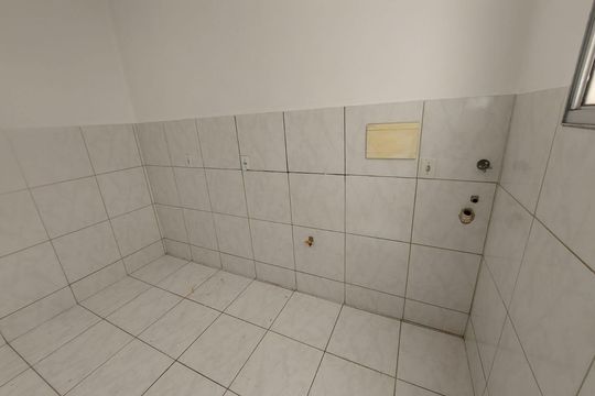 cozinha de apartamento para alugar com 2 quartos, 53m² em Arpoador, Contagem