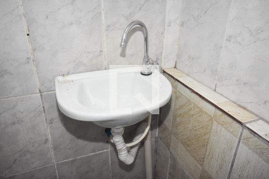 Banheiro Social de casa para alugar com 2 quartos, 60m² em Vila Didi, Jundiaí